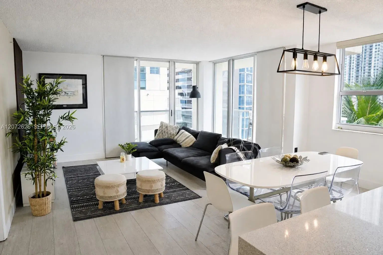 1155 Brickell Bay Dr # 902, Miami FL 33131