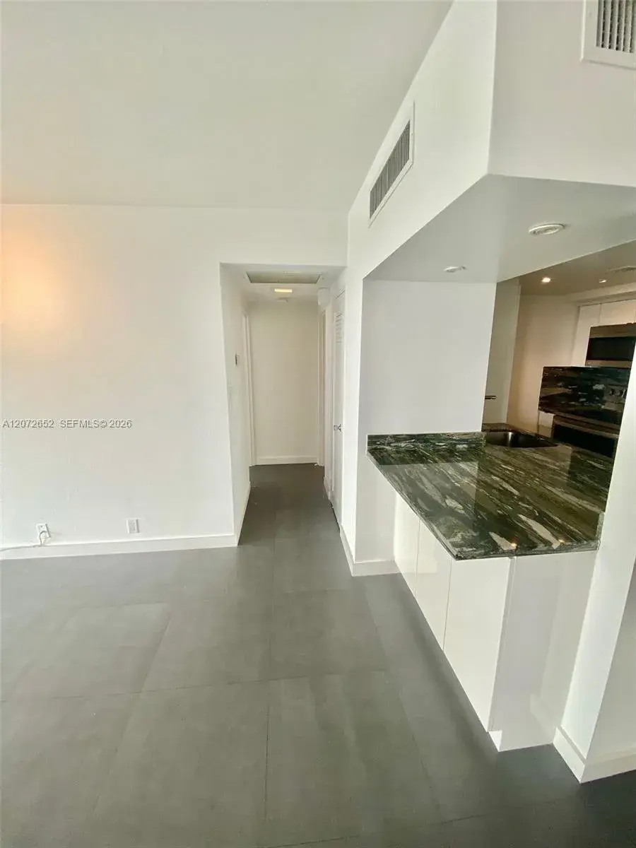1200 West Ave # 815, Miami Beach FL 33139