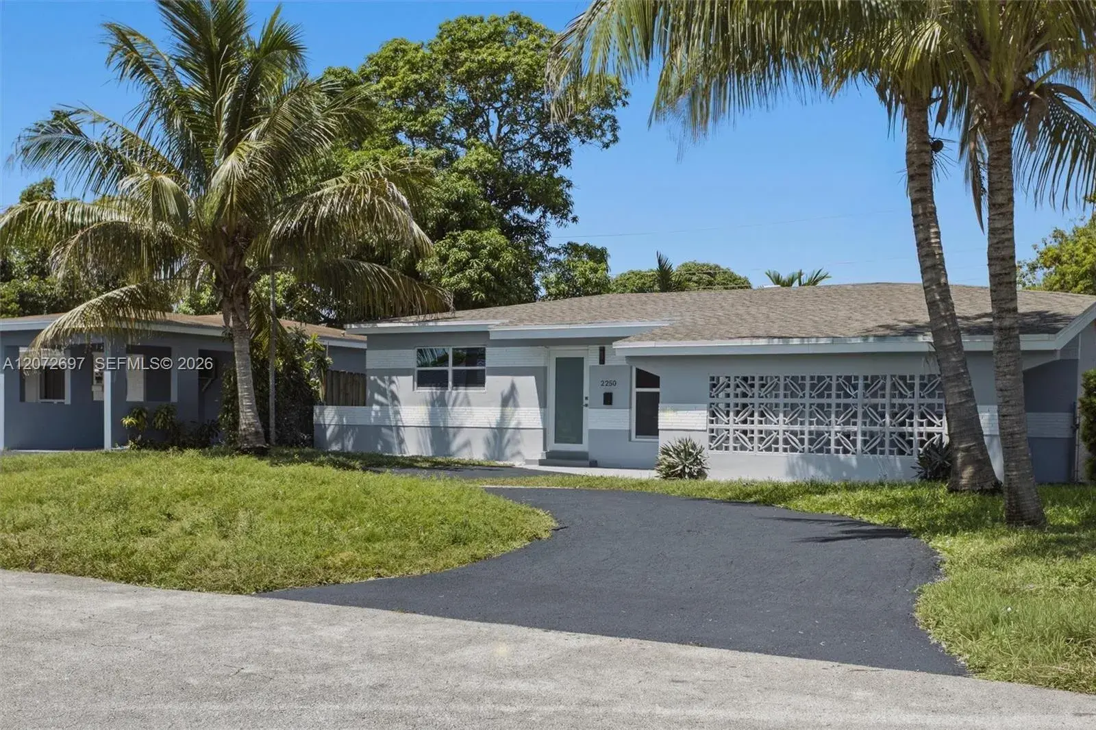 2250 Gulfstream Dr, Miramar FL 33023