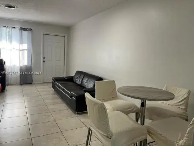 5610 NE 18th Ave # 6, Fort Lauderdale FL 33334