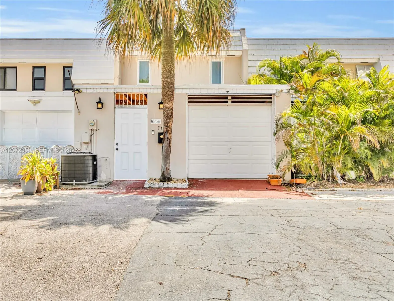 2 bedroom 2 bath Residential for sale at 7407 Big Cypress Dr, Miami Lakes FL 33014