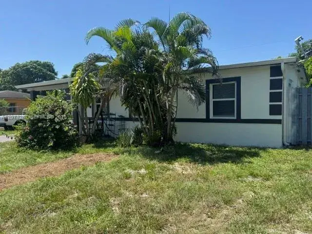 12610 NW 23rd Ave, Miami FL 33167