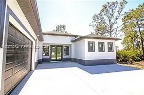 2915 49TH ST W, Lehigh Acres FL 33971