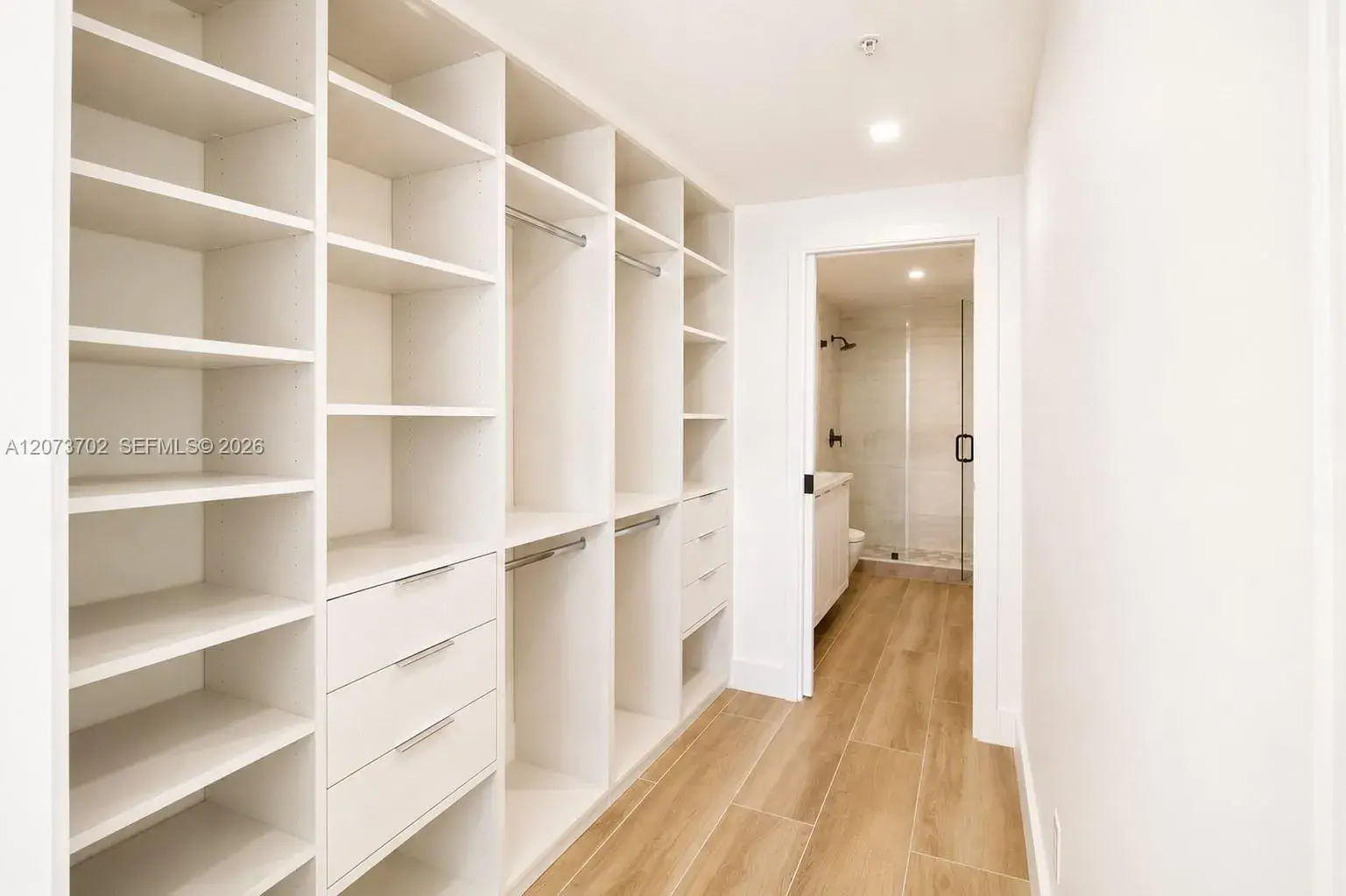 5601 Collins Ave # 1009, Miami Beach FL 33140