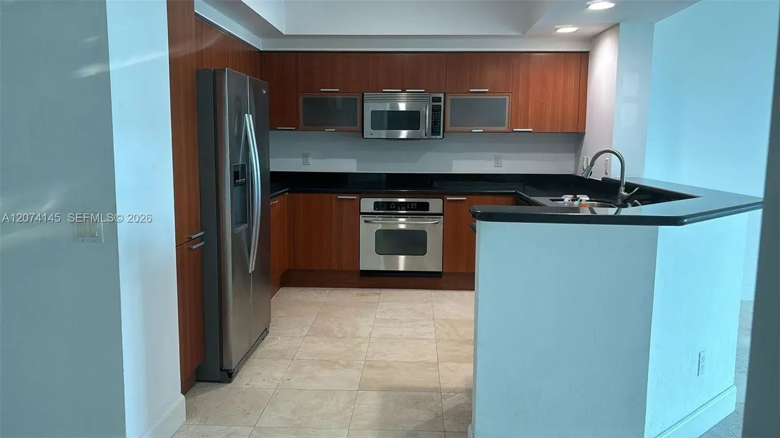 3 bedroom 3 bath Residential for sale at 14951 Royal Oaks Ln # 702, North Miami FL 33181