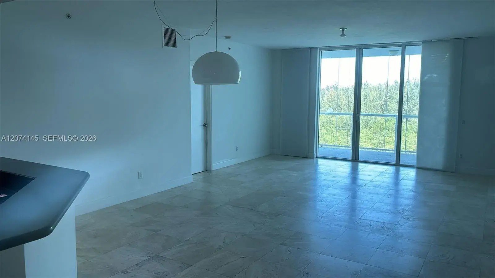 14951 Royal Oaks Ln # 702, North Miami FL 33181