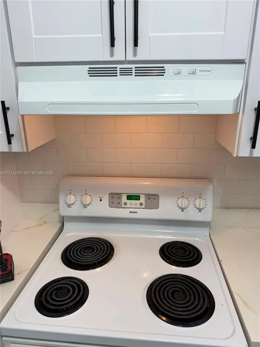 1824 Monroe St # 12, Hollywood FL 33020