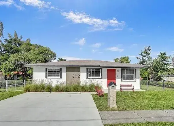 3 bedroom 1 bath Residential for sale at 302 NW 9th St, Hallandale Beach FL 33009