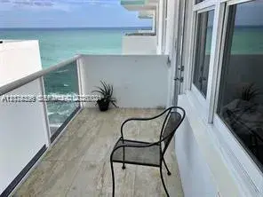1 bedroom 1 bath Residential Lease for rent at 3725 S Ocean Dr # 1605, Hollywood FL 33019