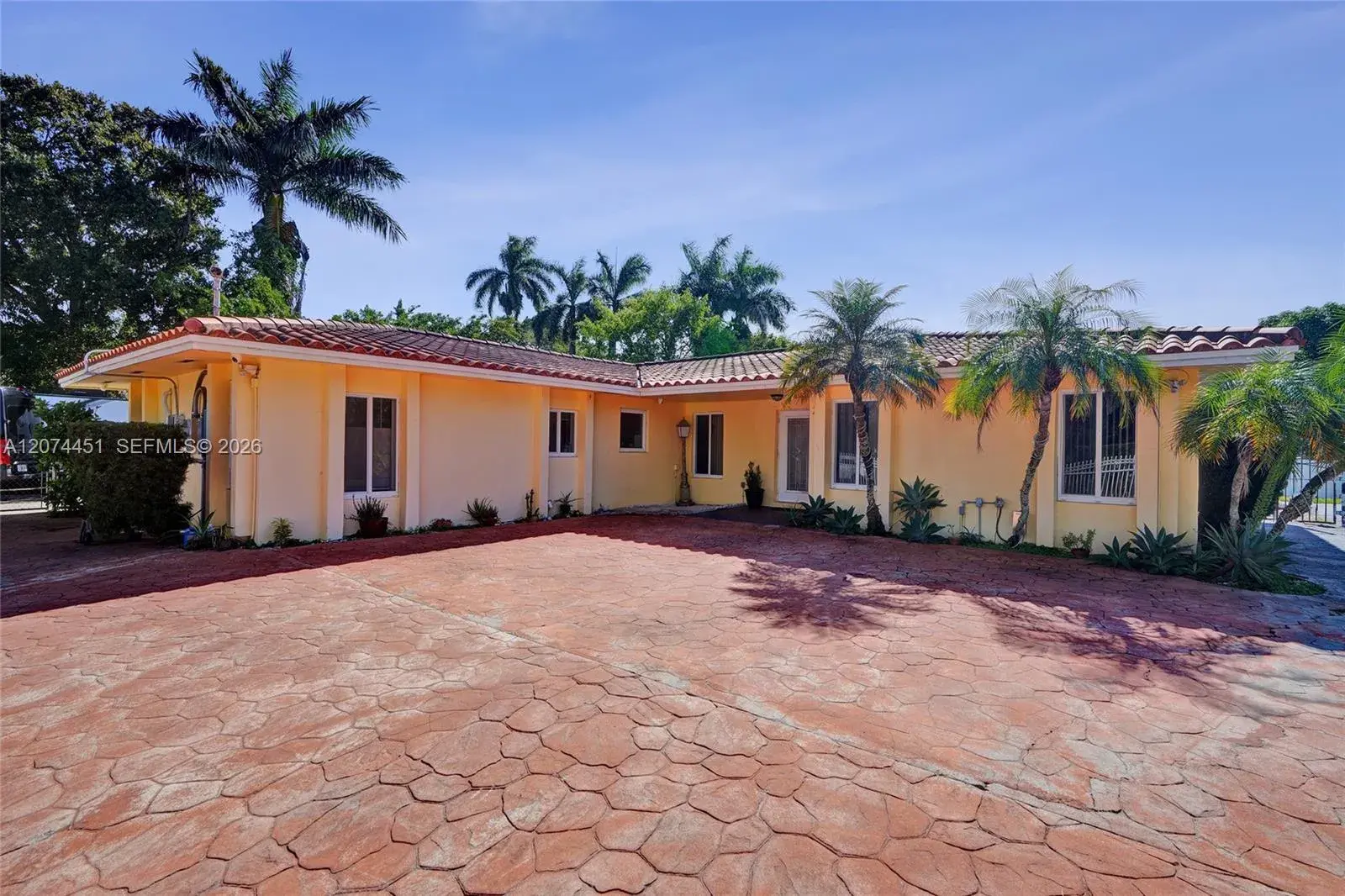 4 bedroom 2 bath Residential for sale at 2 NE 160th St, Miami FL 33162