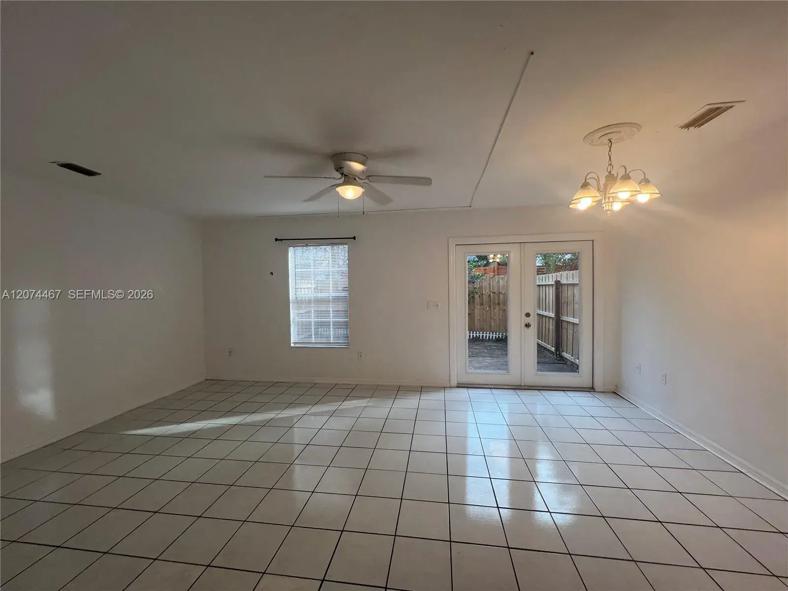 2871 SW 38 Place, Gainesville FL 32608