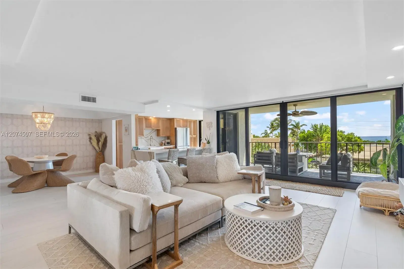 2 bedroom 2 bath Residential for sale at 1905 N Ocean Blvd # 3D, Fort Lauderdale FL 33305