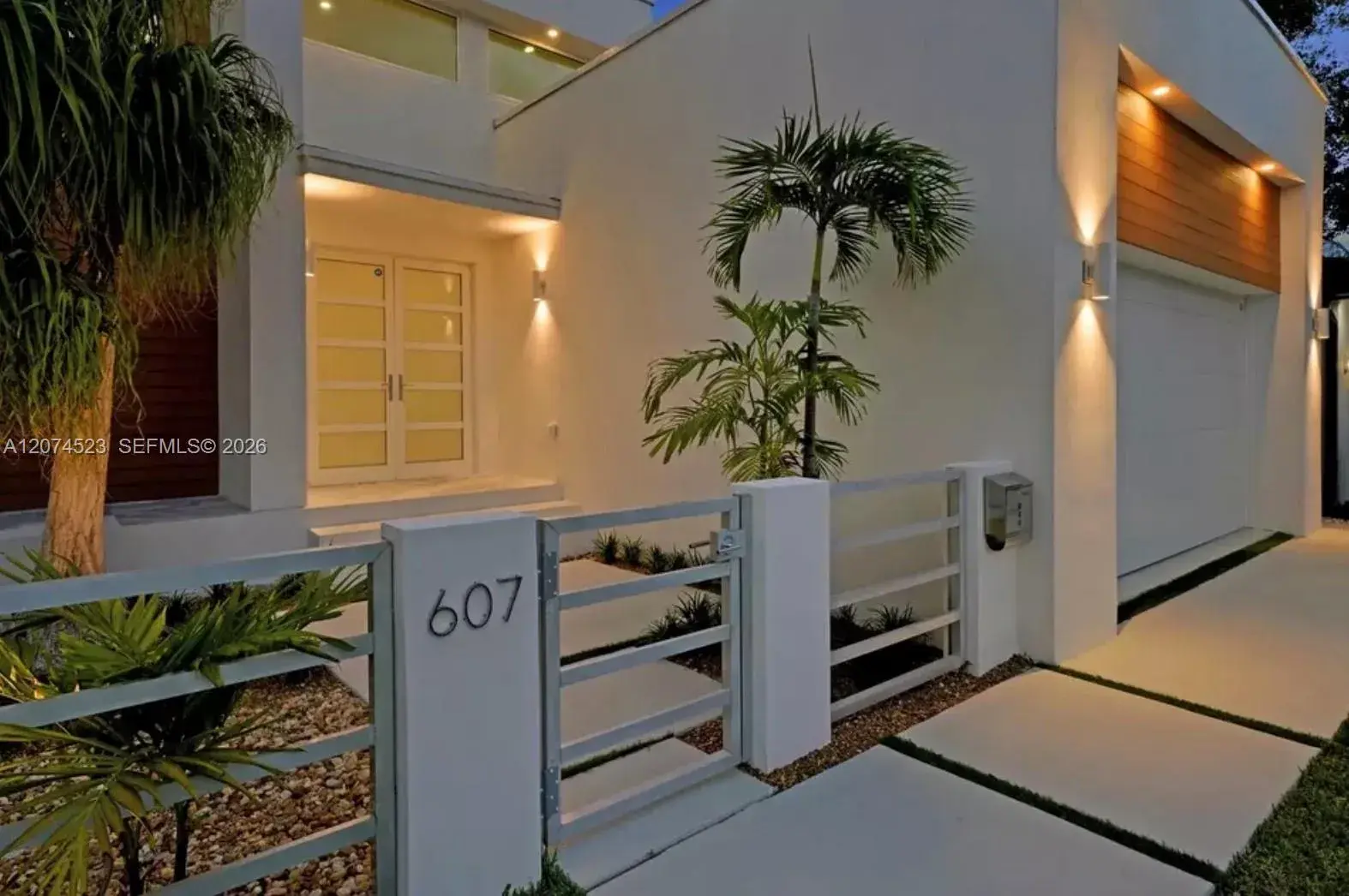 607 SE 6th St, Fort Lauderdale FL 33301