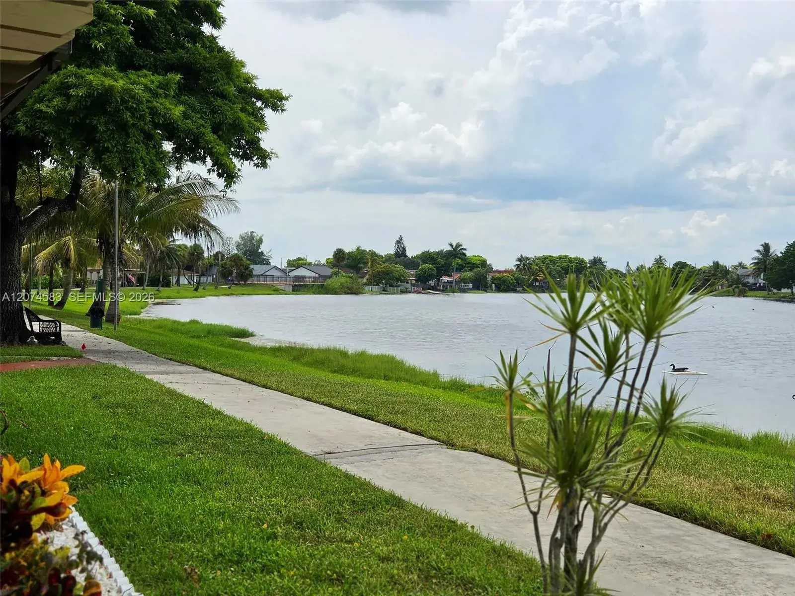 6745 NW 169th St # 14F, Hialeah FL 33015