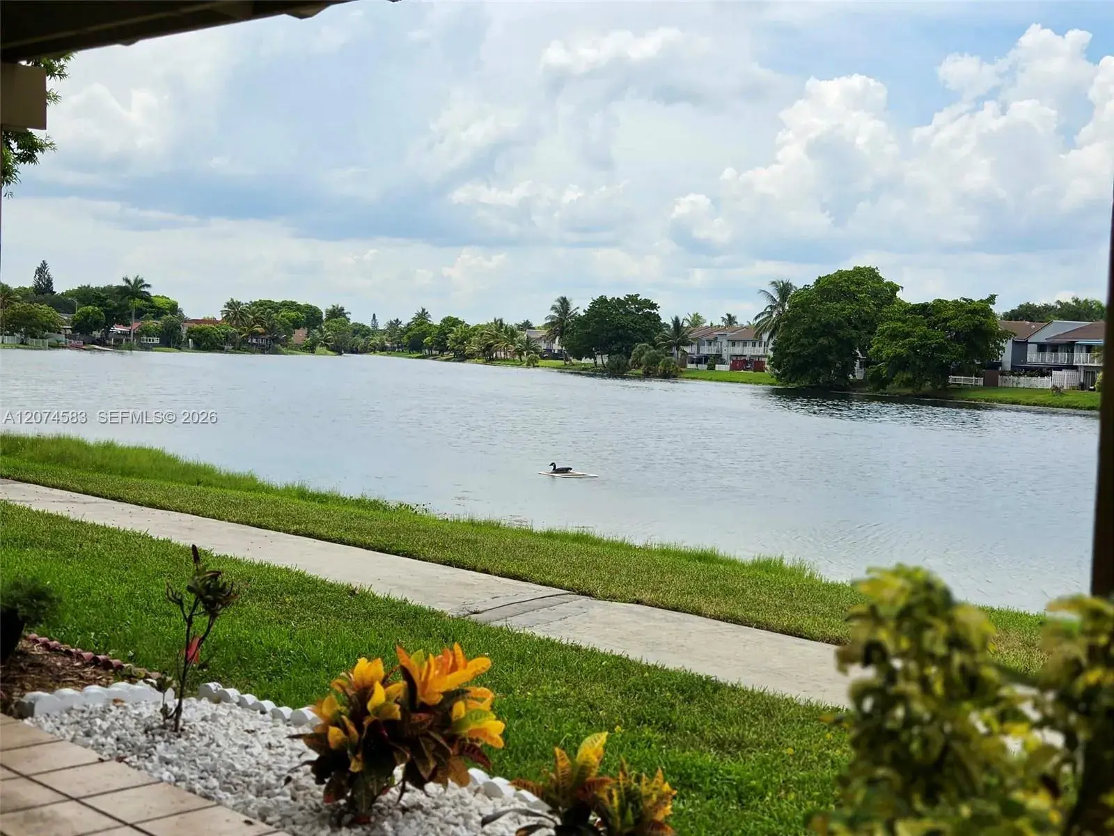 6745 NW 169th St # 14F, Hialeah FL 33015