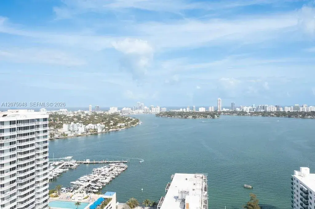 7601 E Treasure Dr, North Bay Village FL 33141