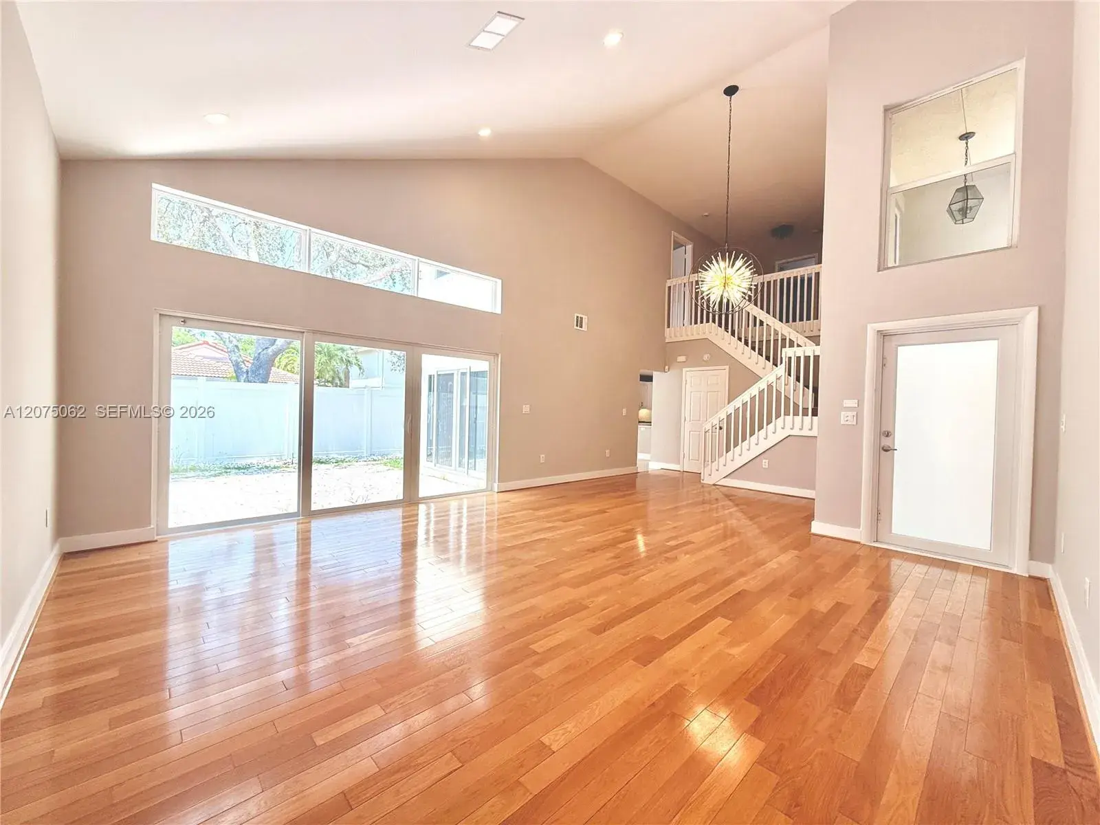 1140 Oysterwood St, Hollywood FL 33019