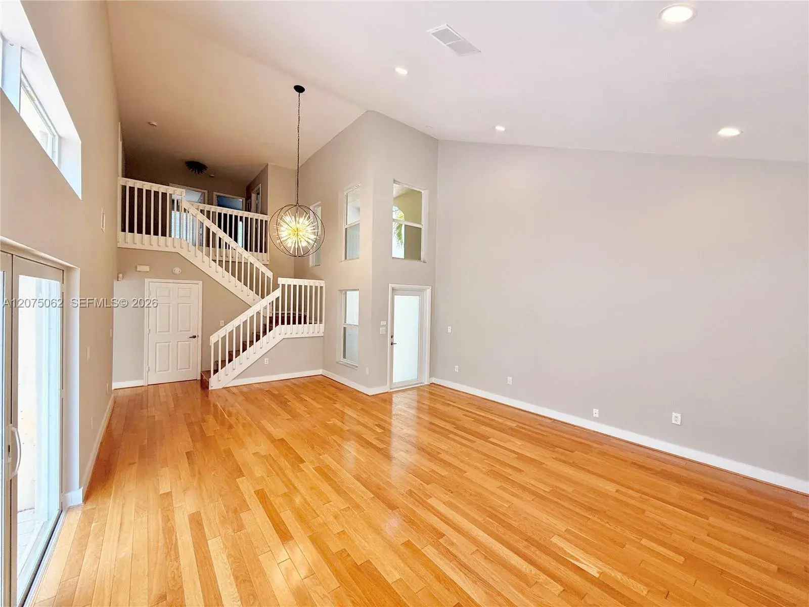 1140 Oysterwood St, Hollywood FL 33019