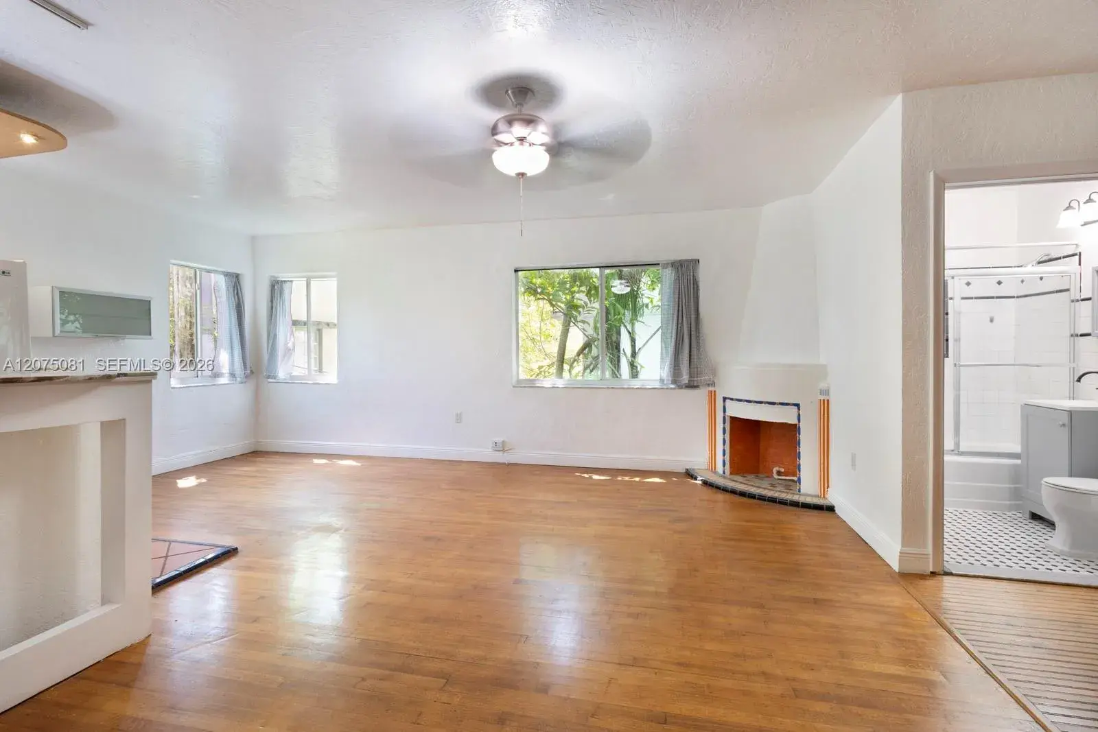 1525 Meridian Ave # 209, Miami Beach FL 33139