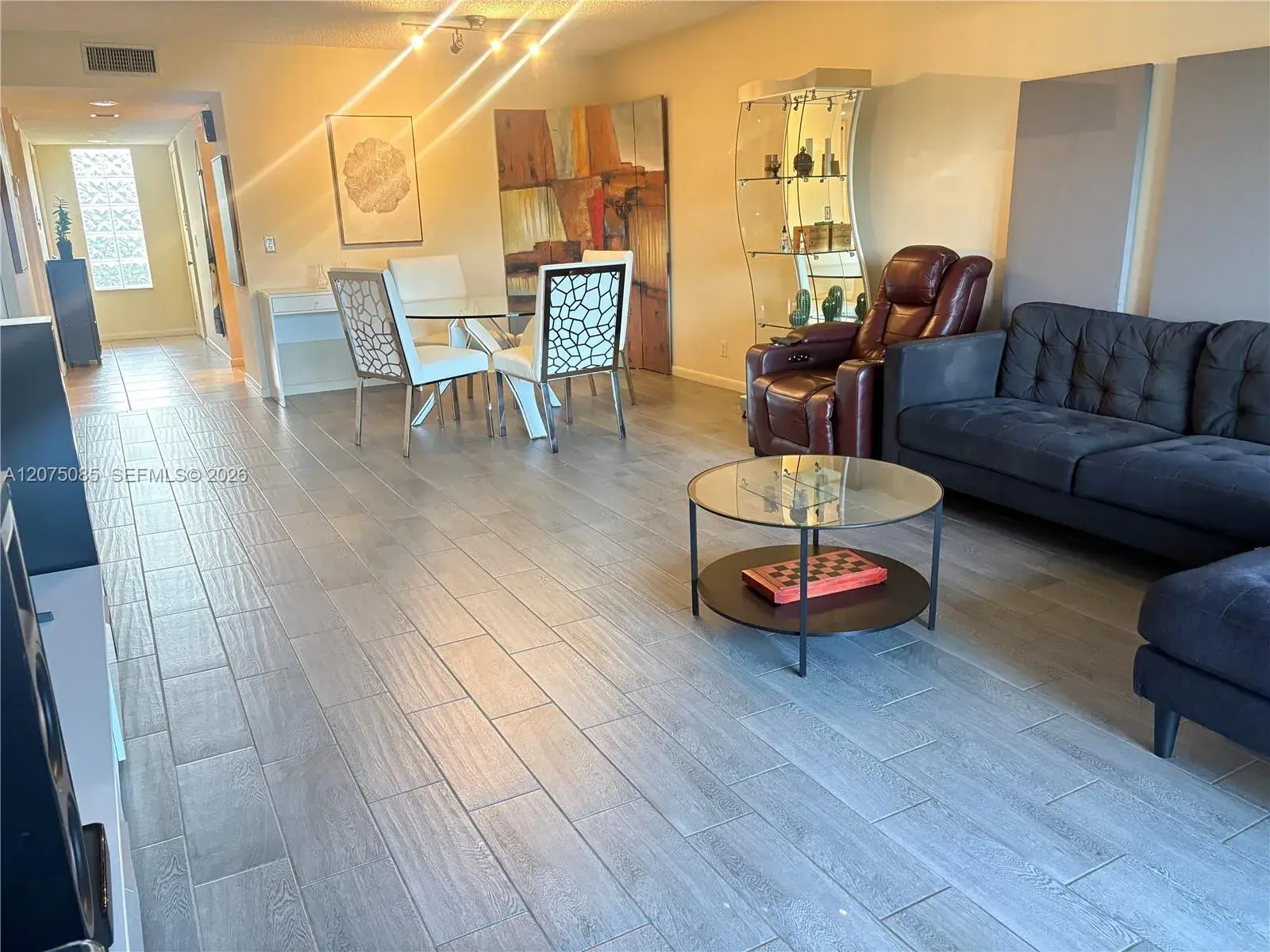16471 Blatt Blvd # 203, Weston FL 33326