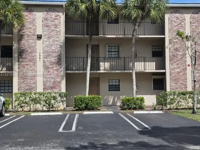 2 bedroom 2 bath Residential for sale at 3361 NW 85th Ave # 305, Coral Springs FL 33065