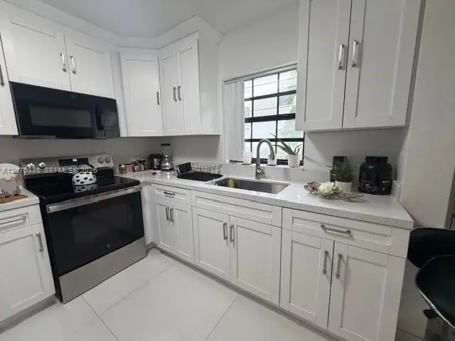 201 Freedom Ct # 201, Deerfield Beach FL 33442
