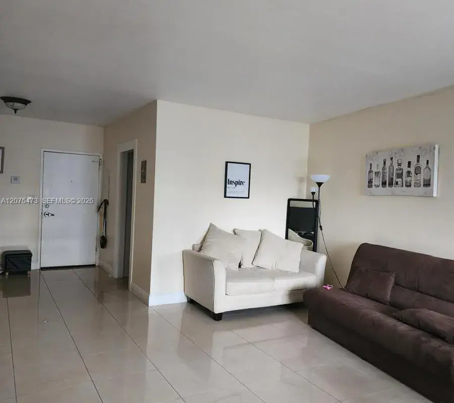 7441 Wayne Ave # 3O, Miami Beach FL 33141