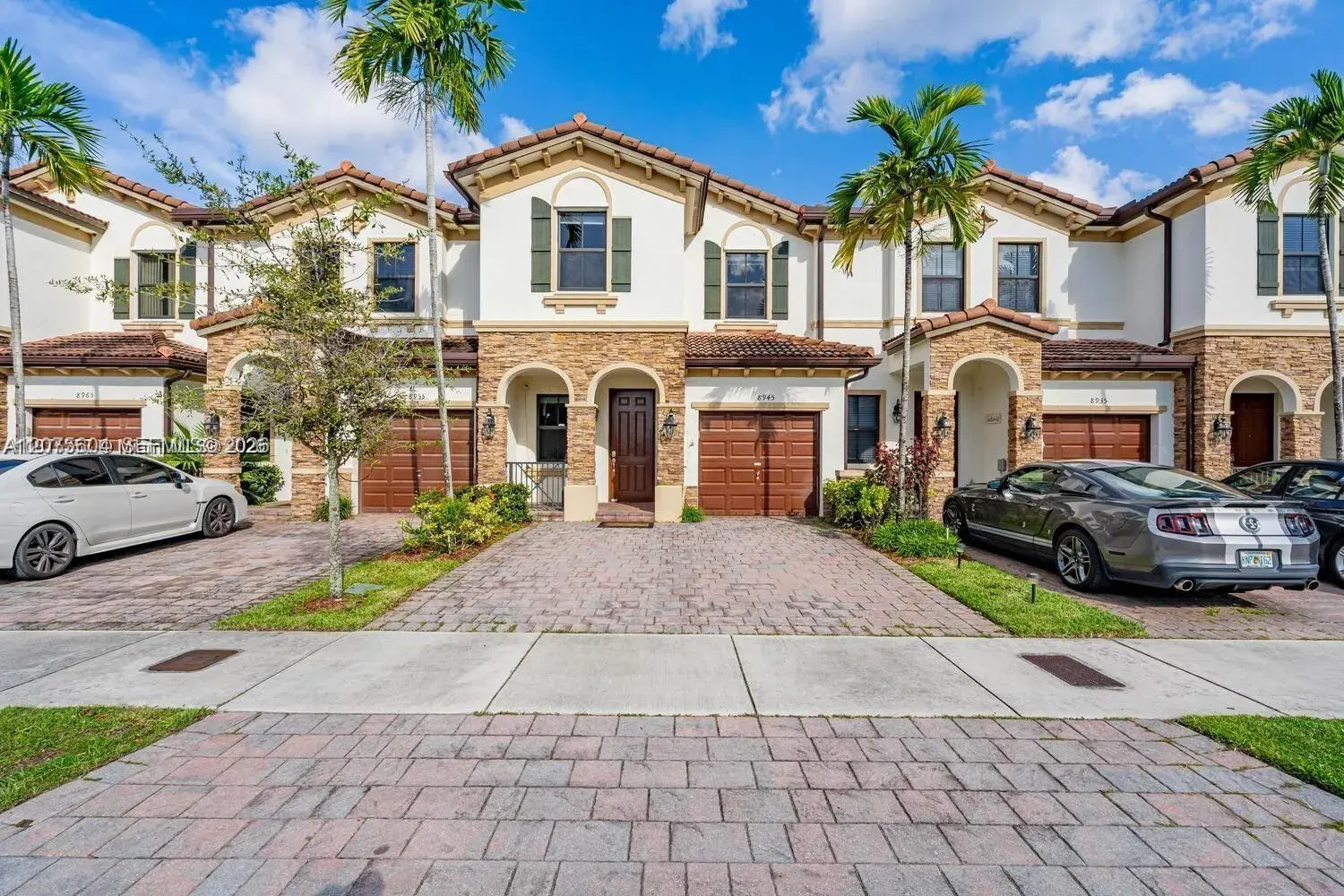 4 bedroom 3 bath Residential for sale at 8945 NW 98th Ave, Doral FL 33178
