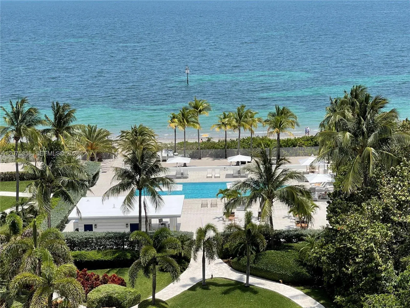 3 bedroom 3 bath Residential Lease for rent at 605 Ocean Dr # 10L, Key Biscayne FL 33149