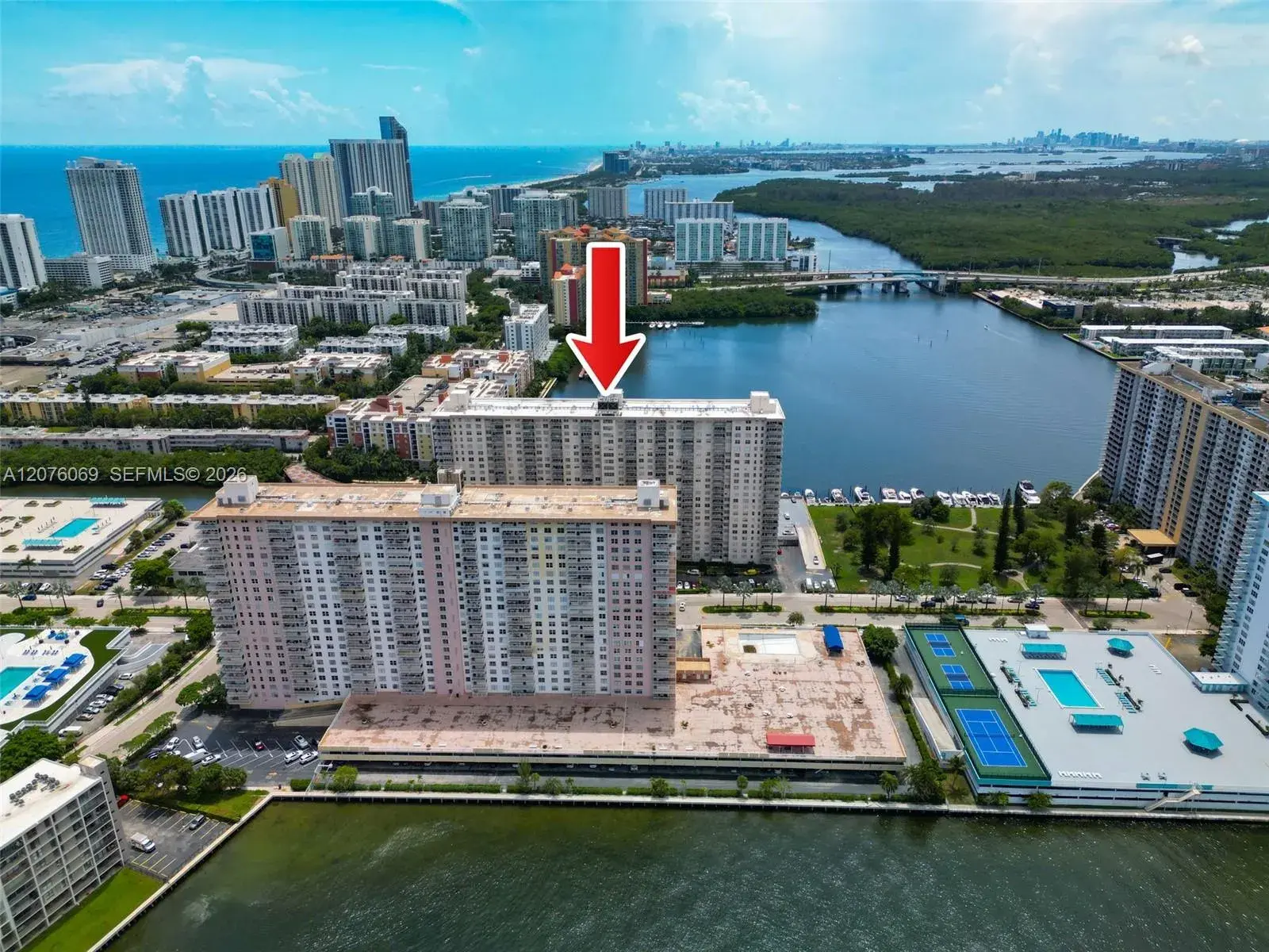 250 174th St # 2304, Sunny Isles Beach FL 33160