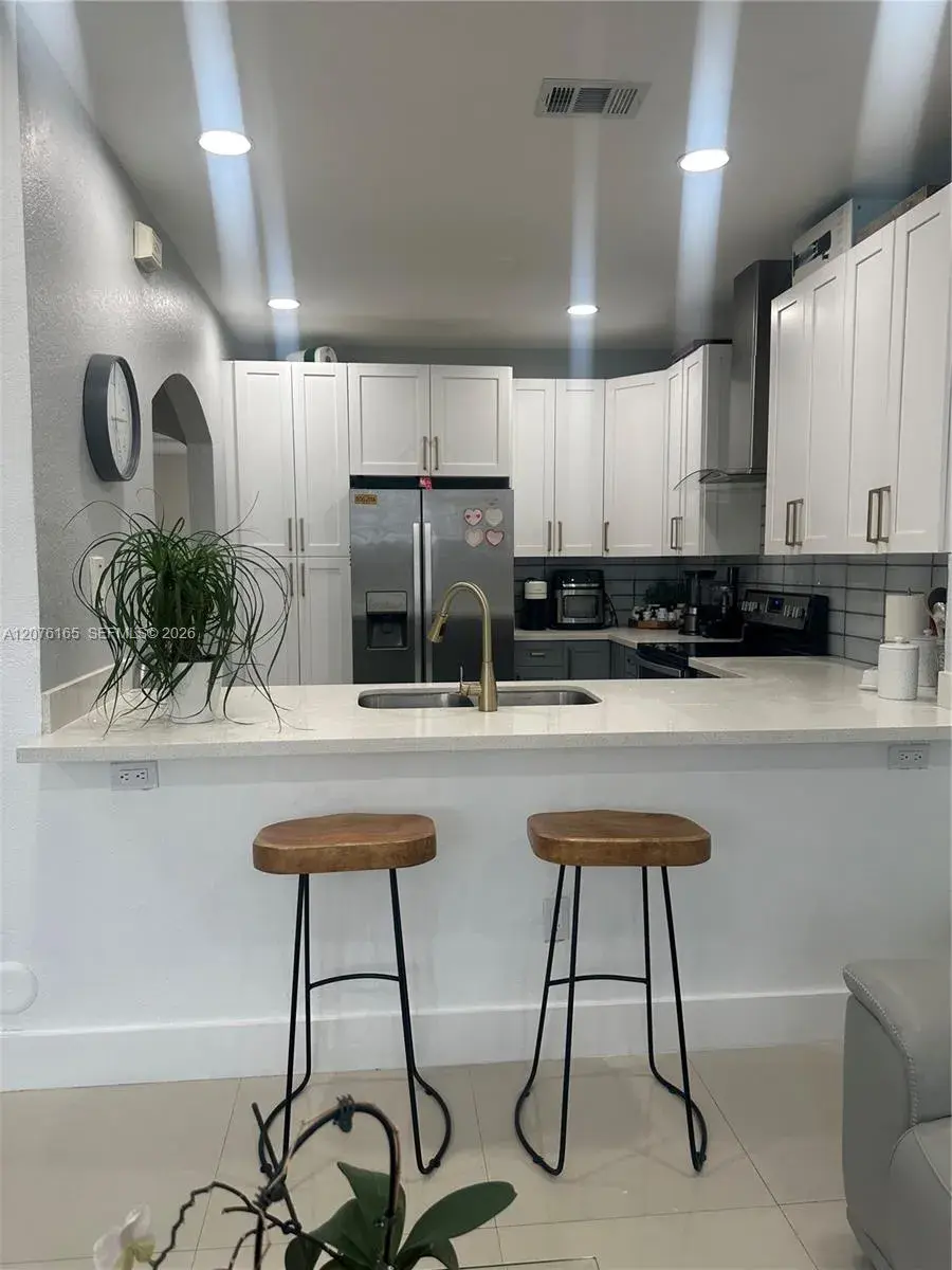 3 bedroom 2 bath Residential for sale at 15775 SW 41st St # 68, Miramar FL 33027