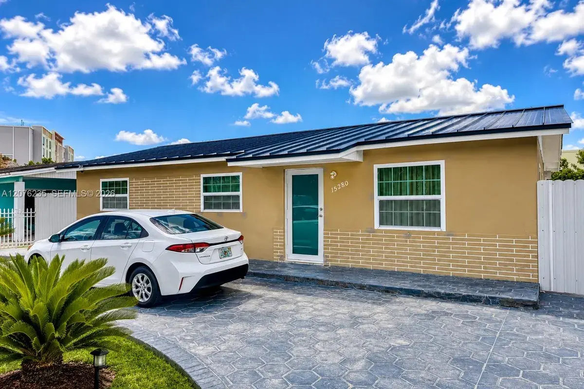 15280 SW 308th St, Homestead FL 33033