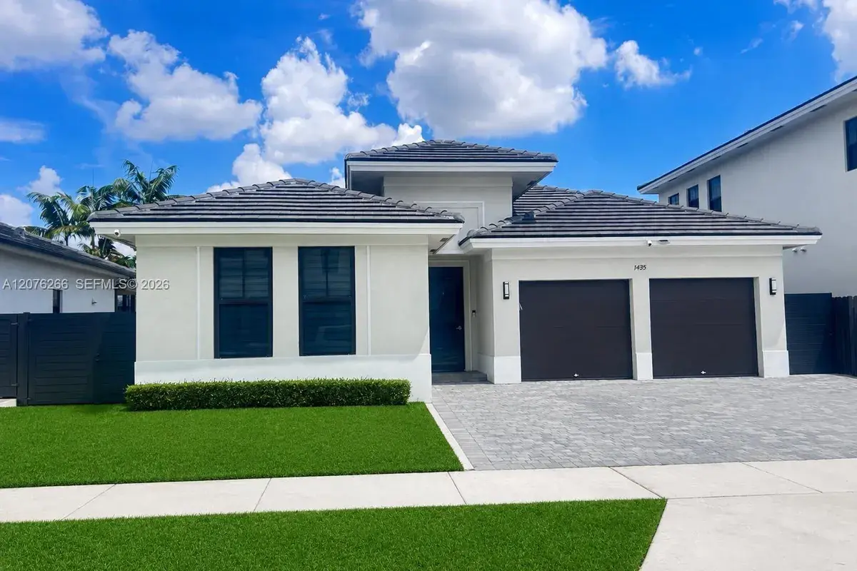 14435 SW 13th Ter, Miami FL 33184