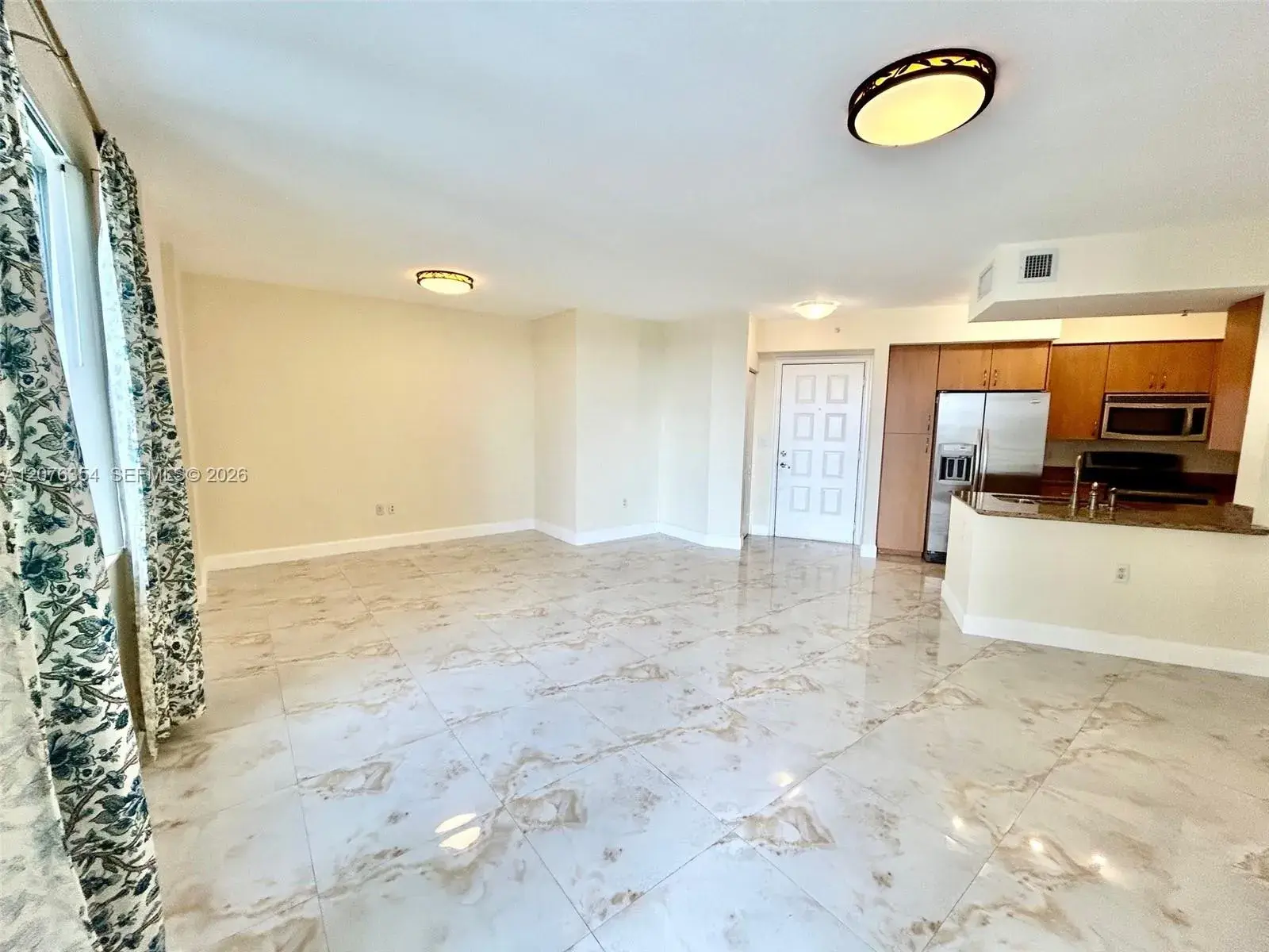 1 bedroom 1 bath Residential Lease for rent at 1830 Radius Dr # 1002, Hollywood FL 33020