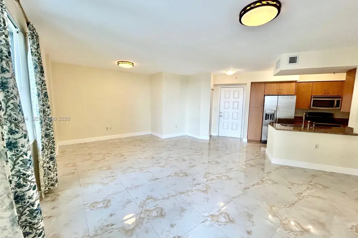 1830 Radius Dr # 1002, Hollywood FL 33020