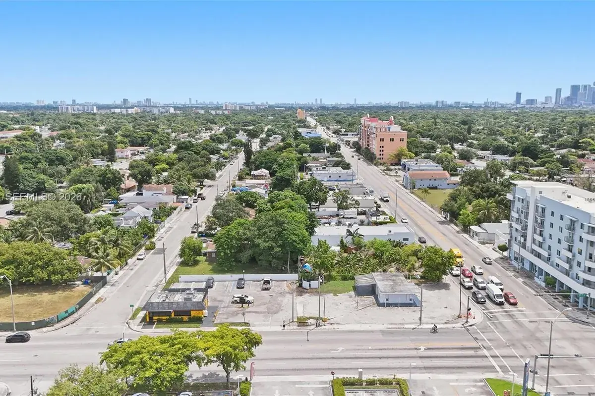 5495 NW 17th Ave, Miami FL 33142