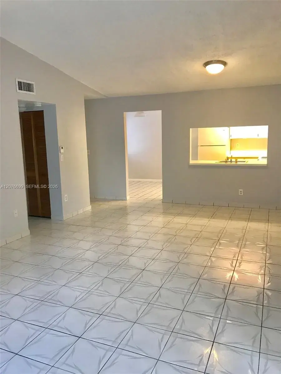 2 bedroom 2 bath Residential for sale at 9810 Hammocks Blvd # 202, Miami FL 33196