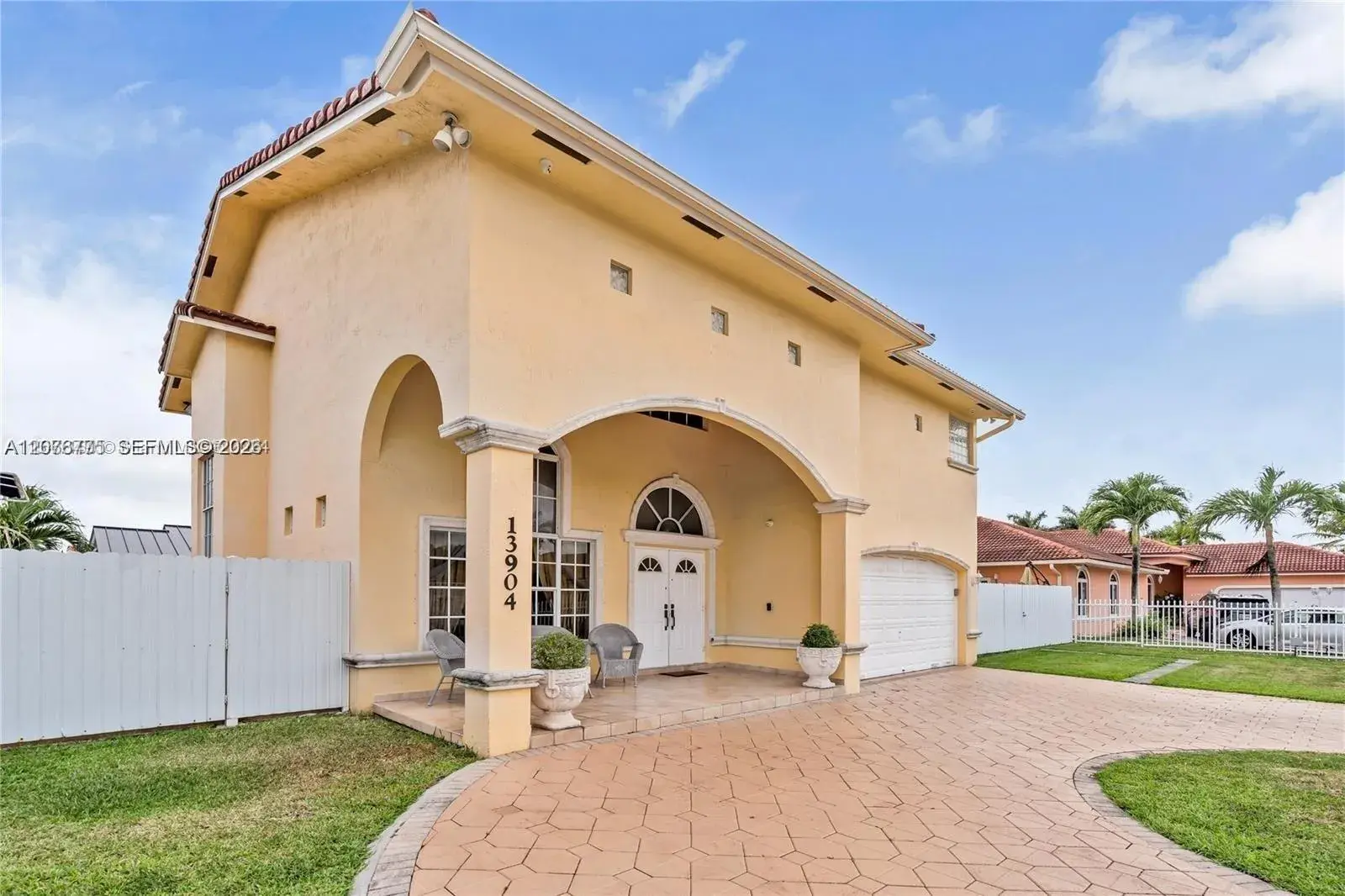 5 bedroom 4 bath Residential for sale at 13904 SW 18th Ter, Miami FL 33175