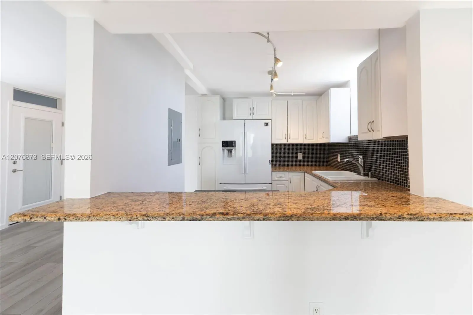 1045 10th St # 604, Miami Beach FL 33139