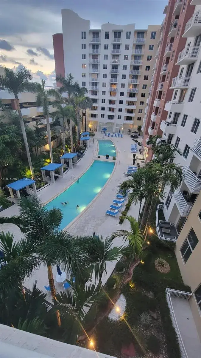 1 bedroom 1 bath Residential Lease for rent at 18800 NE 29th Ave # 521, Aventura FL 33180
