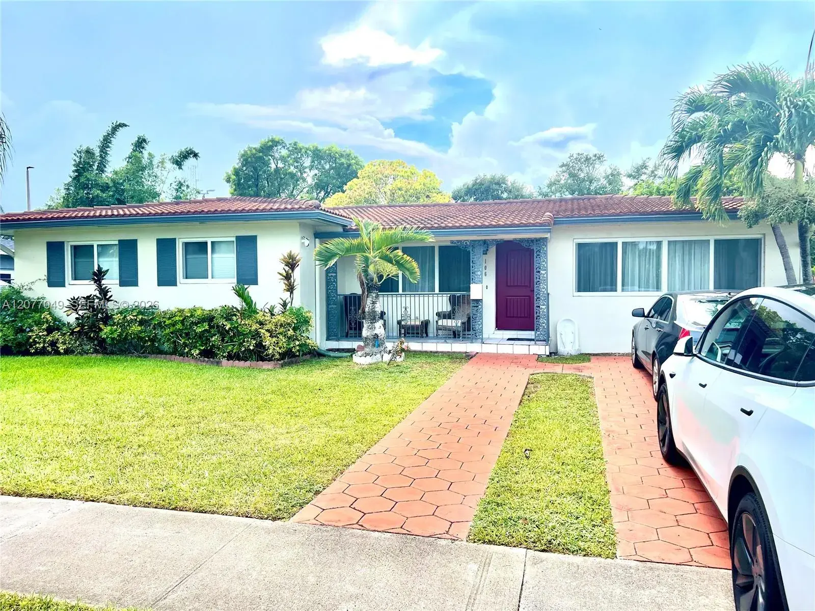 3 bedroom 2 bath Residential for sale at 106 N 32nd Ave, Hollywood FL 33021