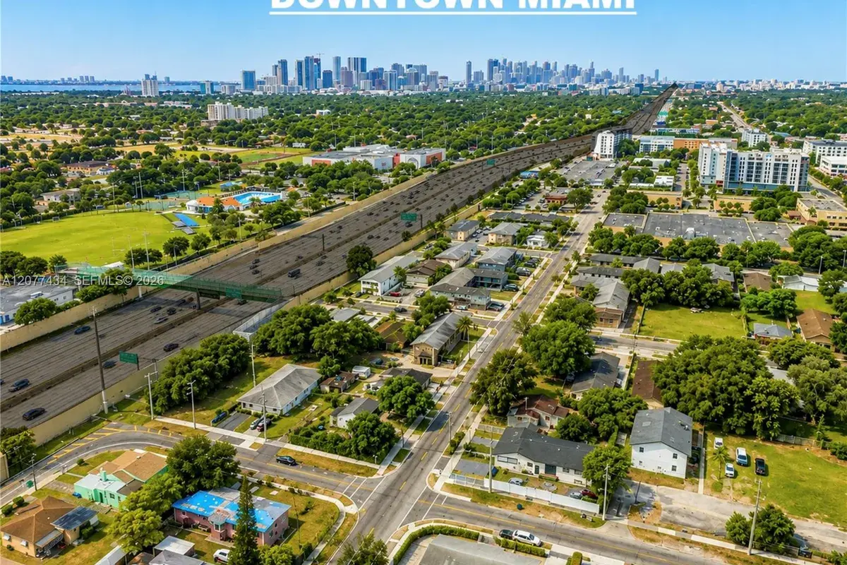 649 NW 65th St, Miami FL 33150