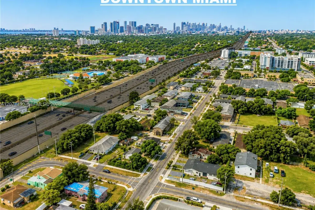 645 NW 65th St, Miami FL 33150