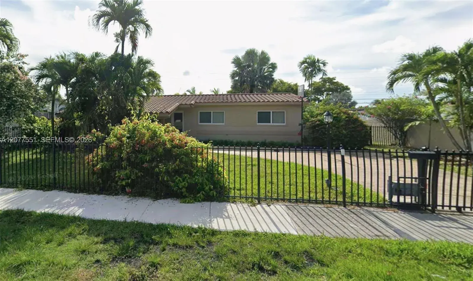 4 bedroom 3 bath Residential for sale at 1435 SW 78th Ct, Miami FL 33144