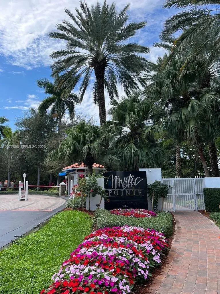 3530 Mystic Pointe Dr # 3207, Aventura FL 33180