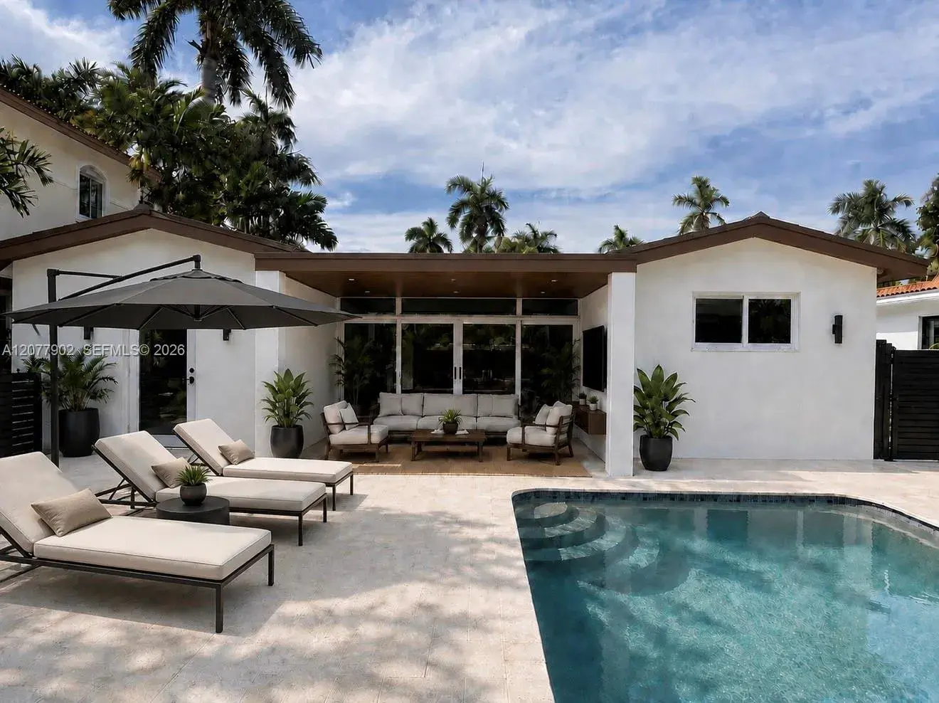 1116 Hollywood Blvd, Hollywood FL 33019