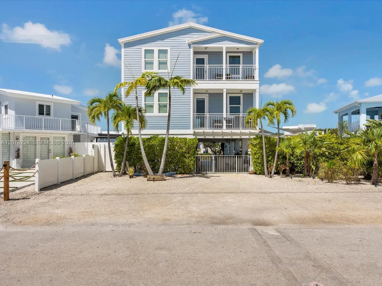5 bedroom 4 bath Residential for sale at 117 La Paloma Rd, Key Largo FL 33037