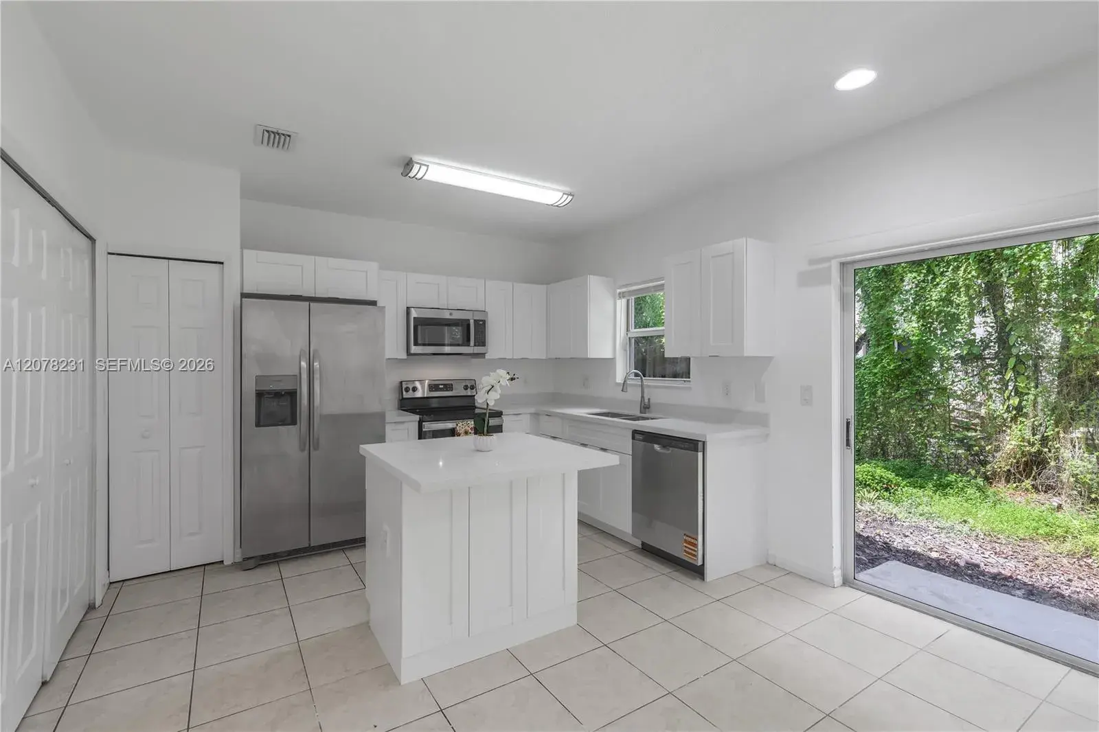 2992 SE 15th Ave, Homestead FL 33035