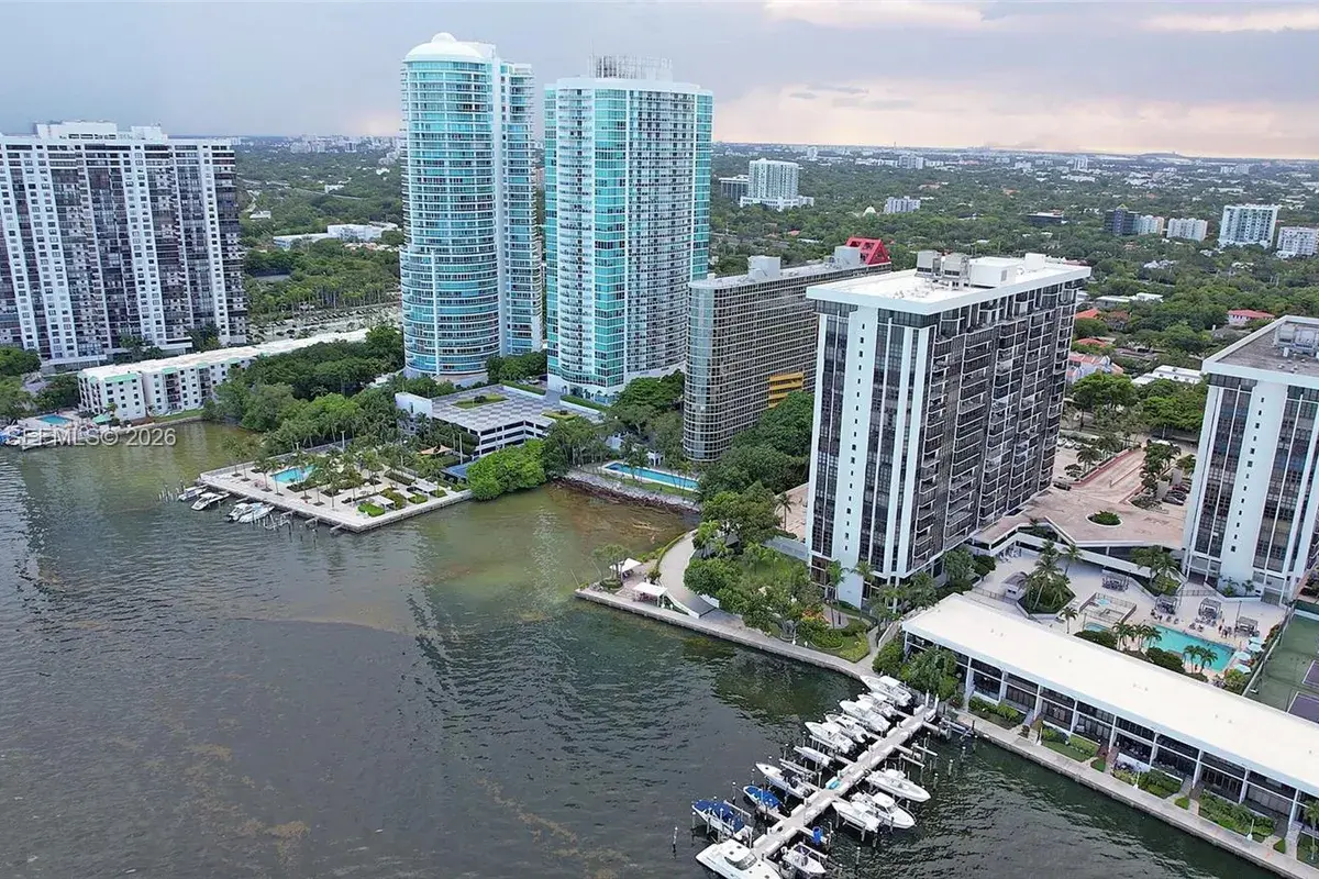 1925 Brickell Ave # 1501D, Miami FL 33129