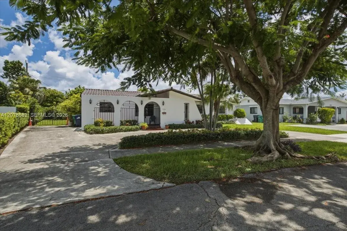 3625 SW 122nd Pl, Miami FL 33175